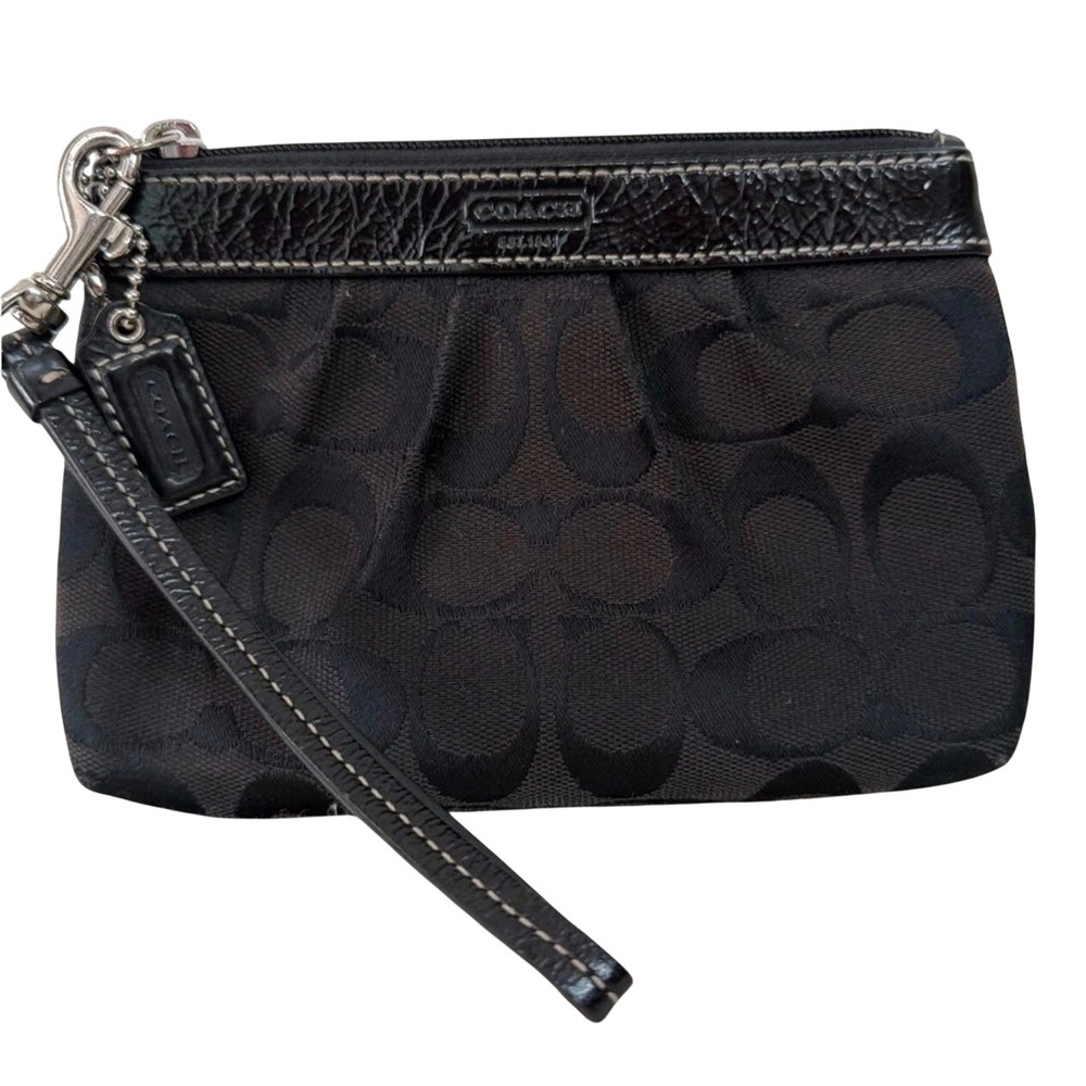 Coach Signature Monogram Blk Canvas Wristlet Pleated Patent Leather Trim Smalk